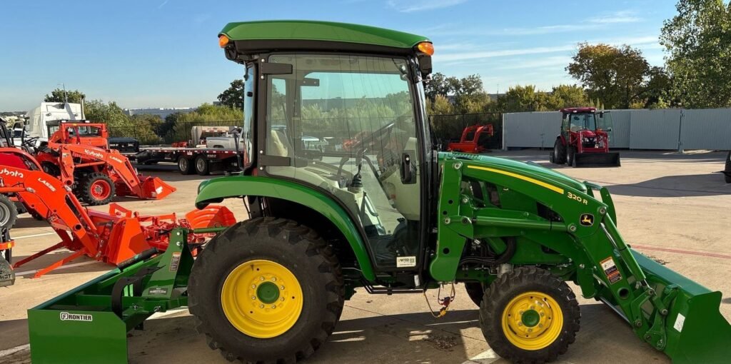 2023 John Deere 3033R MFWD Tractor